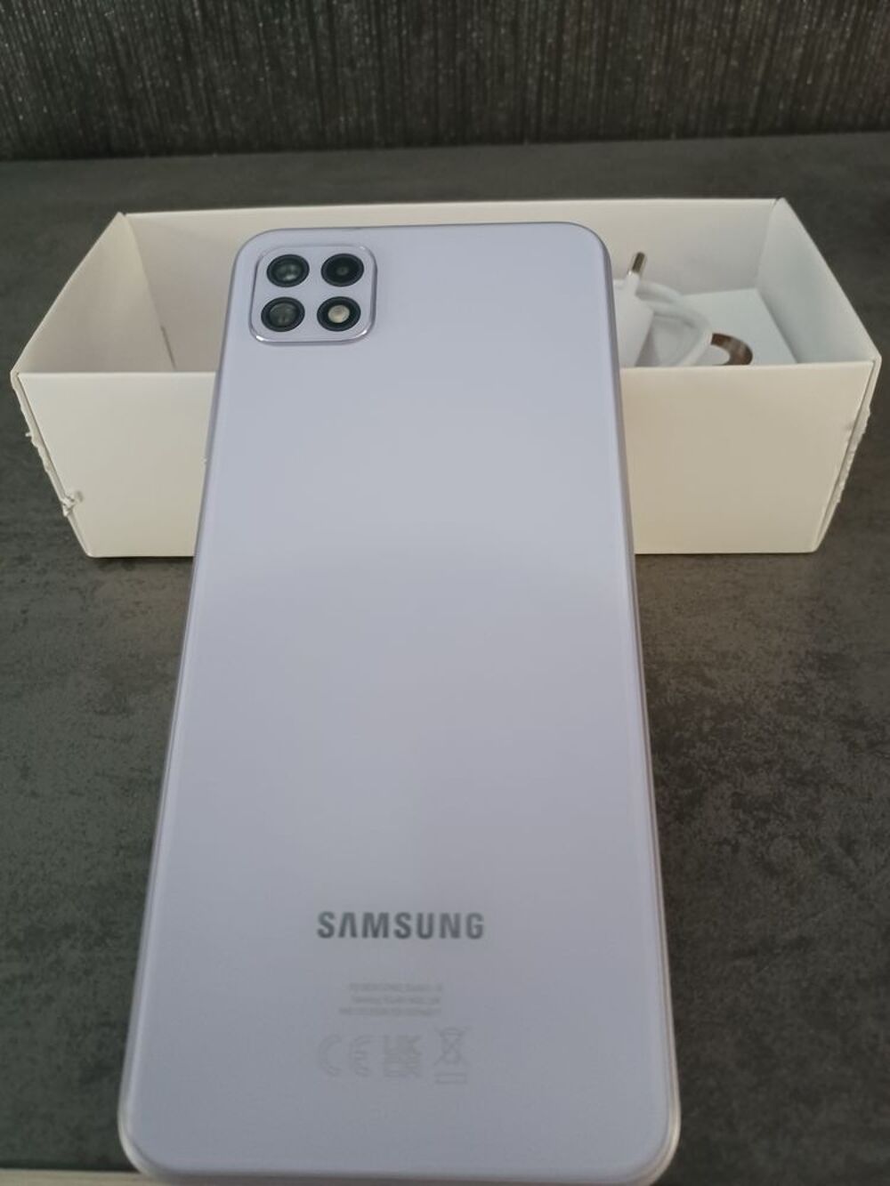Samsung A22 couleur lavande 5g.. Téléphones et tablettes