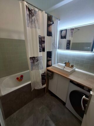  Appartement � vendre 3 pi�ces 78 m� Bron