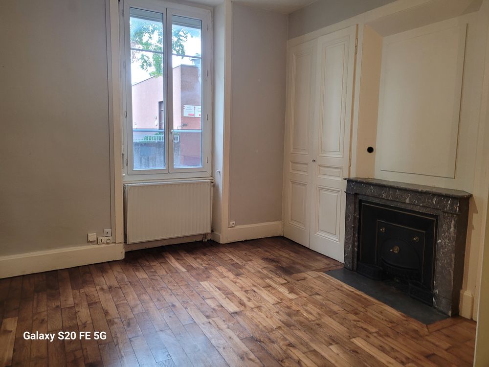 Location Appartement F1bis Rue de la Cité proche Ferrandière et Tolstoï Lyon 3