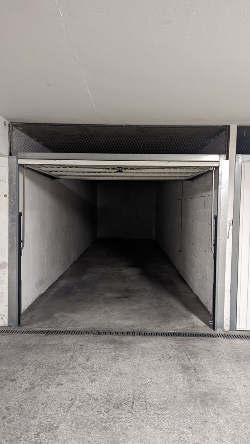 Location Parking/Garage 2 garages/box fermés en sous-sol sécurisés Cap-d'ail