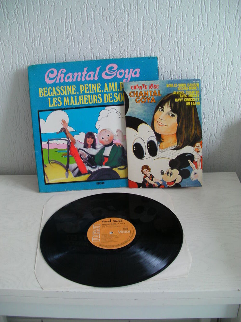 Chantal GOYA - 33 tours et livre disque 45 tours CD et vinyles