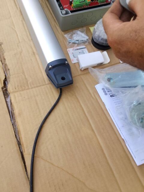 Motorisation portail vis sans fin Les Peintures (33)