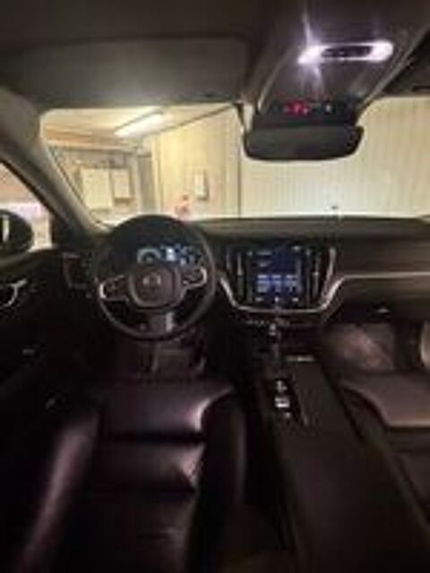 V60 B3 163 ch Geartronic 8 Business Executive 2019 occasion 69330 Meyzieu