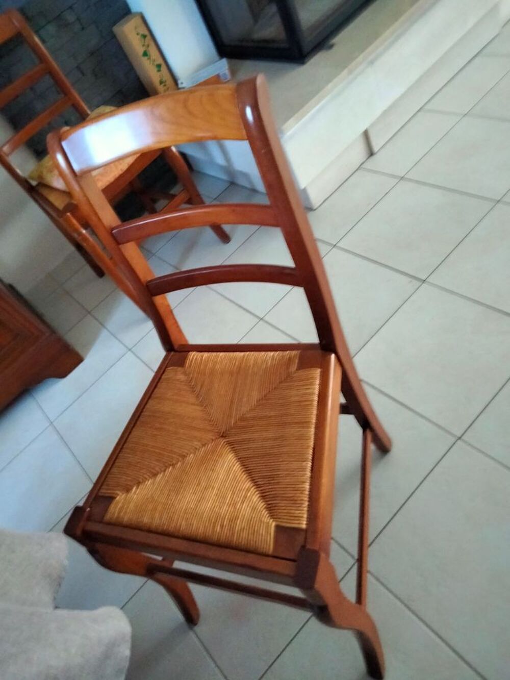 1table avec ses 2 rallonges + 6 chaises en merisier Meubles