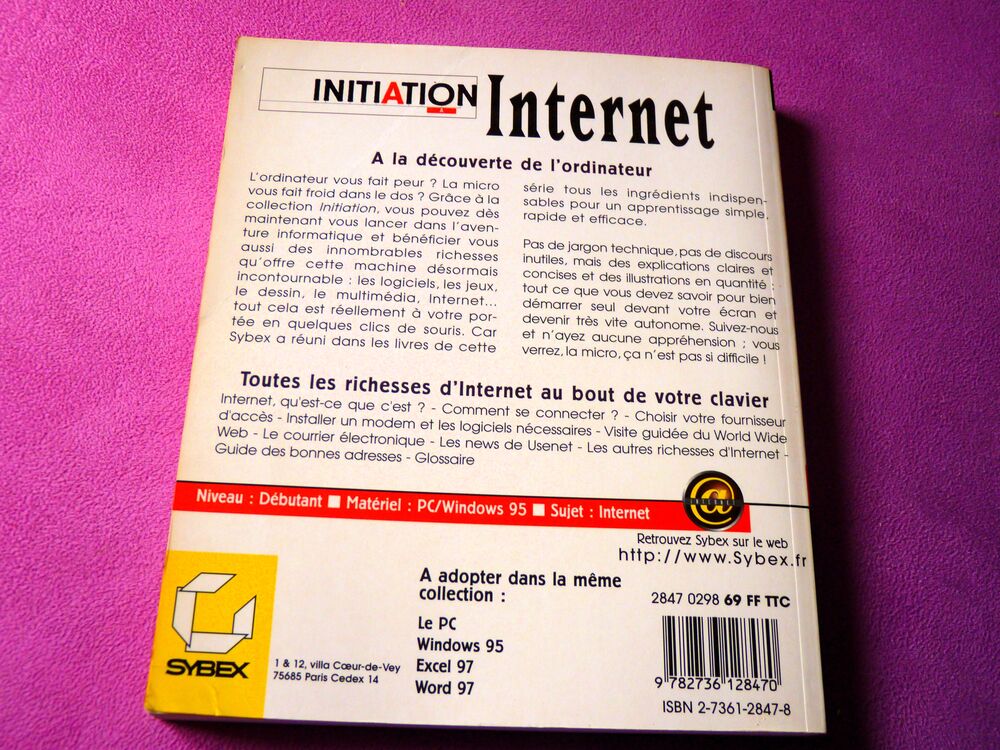 Livre Bible informatique manuel scolaire ordinateur - intern Livres et BD
