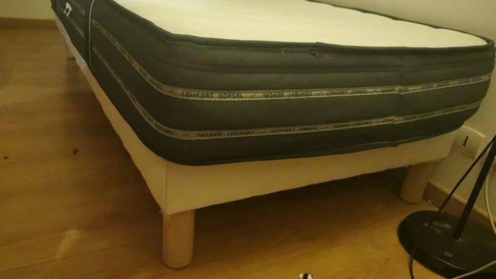 Matelas + Sommier quasi-neuf 90x190cm Meubles