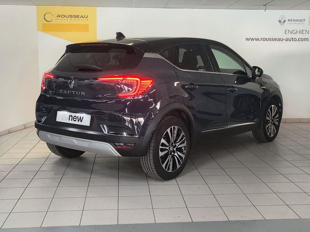 Captur mild hybrid 160 EDC Iconic 2023 occasion 95350 Saint-Brice-sous-For&ecirc;t