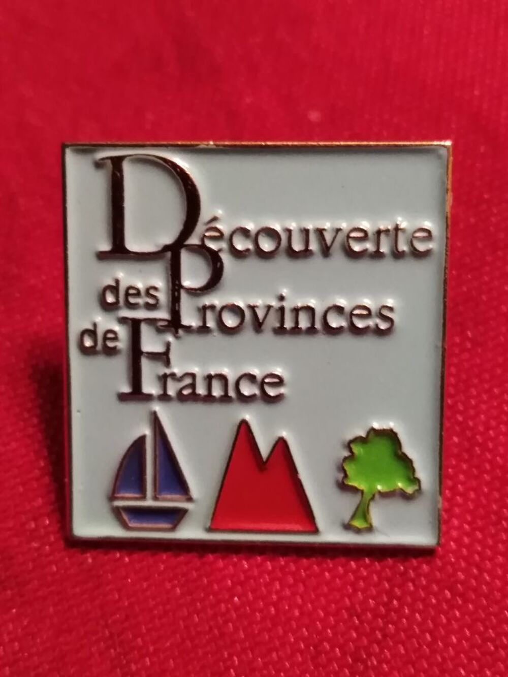 Pin's d&eacute;couverte des provinces de France
