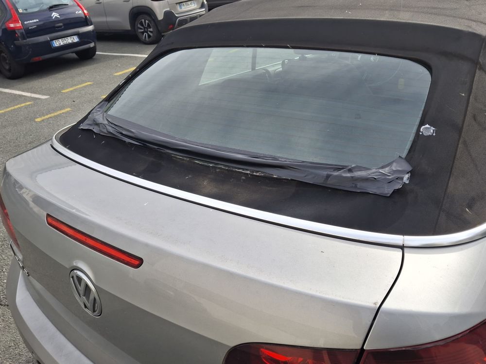 Golf Cabriolet 1.6 TDI 105 FAP 2011 occasion 33240 Saint-Laurent-d'Arce