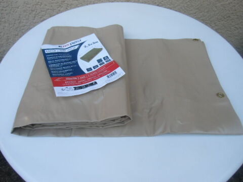 Bche en PVC  2,50 x 3 m 65 Brignoles (83)