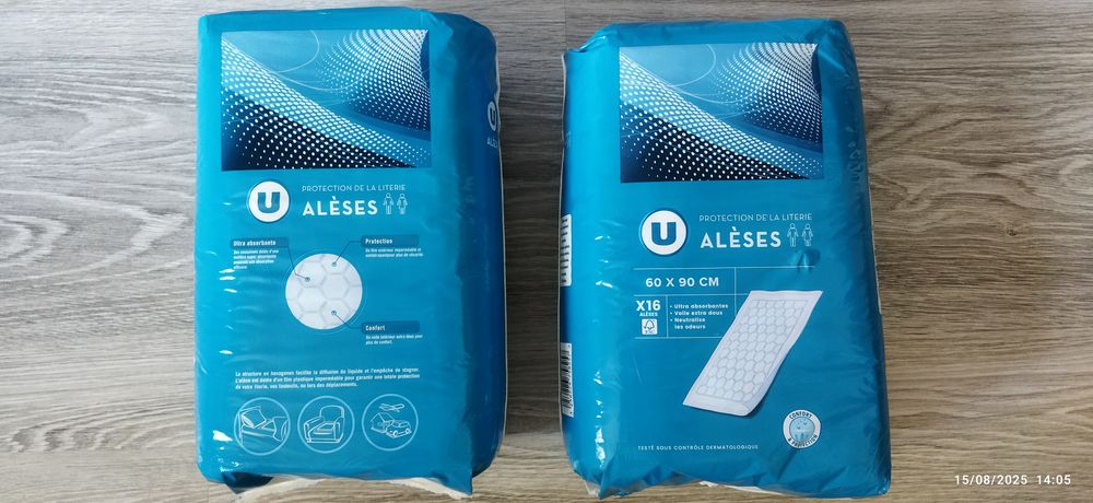 2 PAQUETS D'ALESES JETABLES NEUVES Puériculture