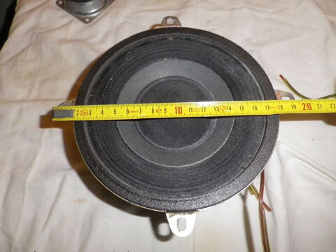 haut-parleur fran�ais large bande 1975 SIARE version 8 ohm 50 Fontenay-le-Fleury (78)