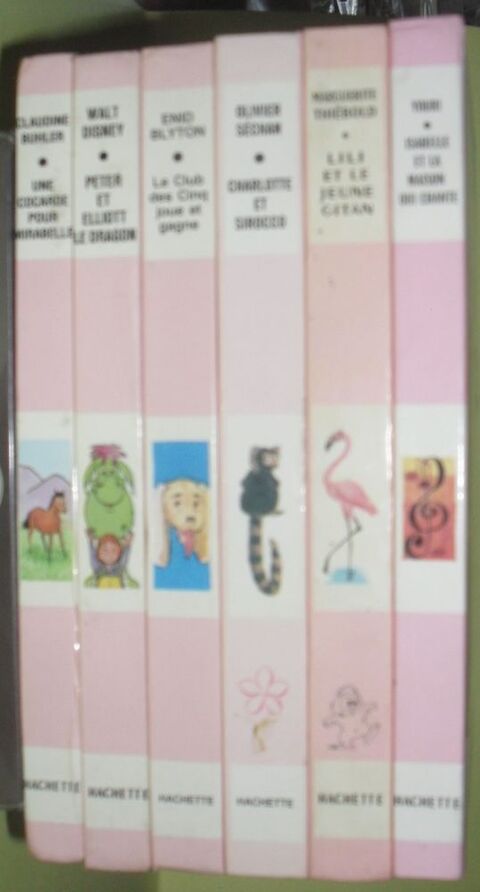 Lot de 6 livres S�rie Rose.
En tr�s bon �tat. 15 Montreuil (93)