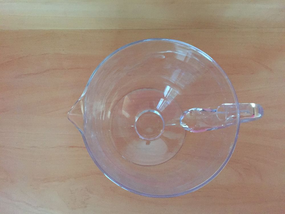 Pot &agrave; eau en cristal Cuisine