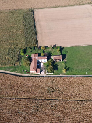  Ferme à vendre 8 pièces 250 m²