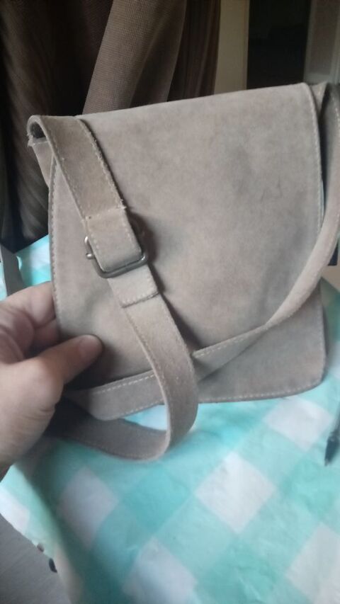 Sacoche tout terrain homme/femme 10 Commentry (03)