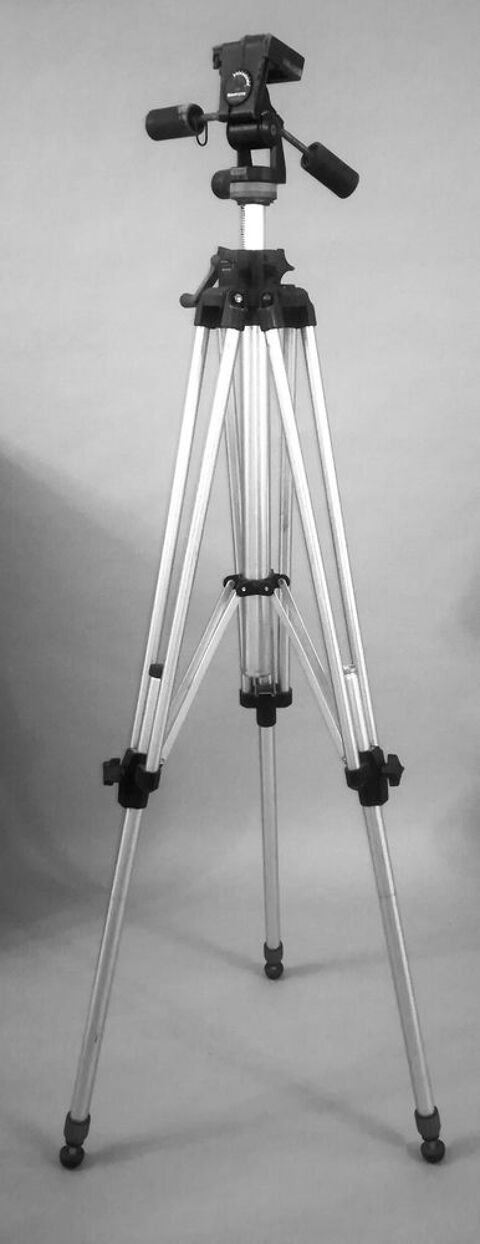 PIed photographique trs stable 160 Creil (60)