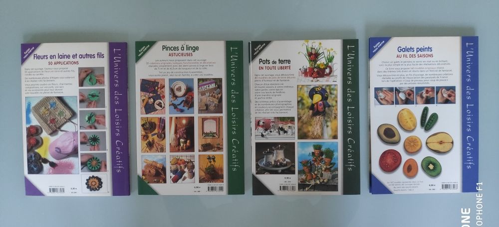 4 livres de loisirs cr&eacute;atifs. Livres et BD