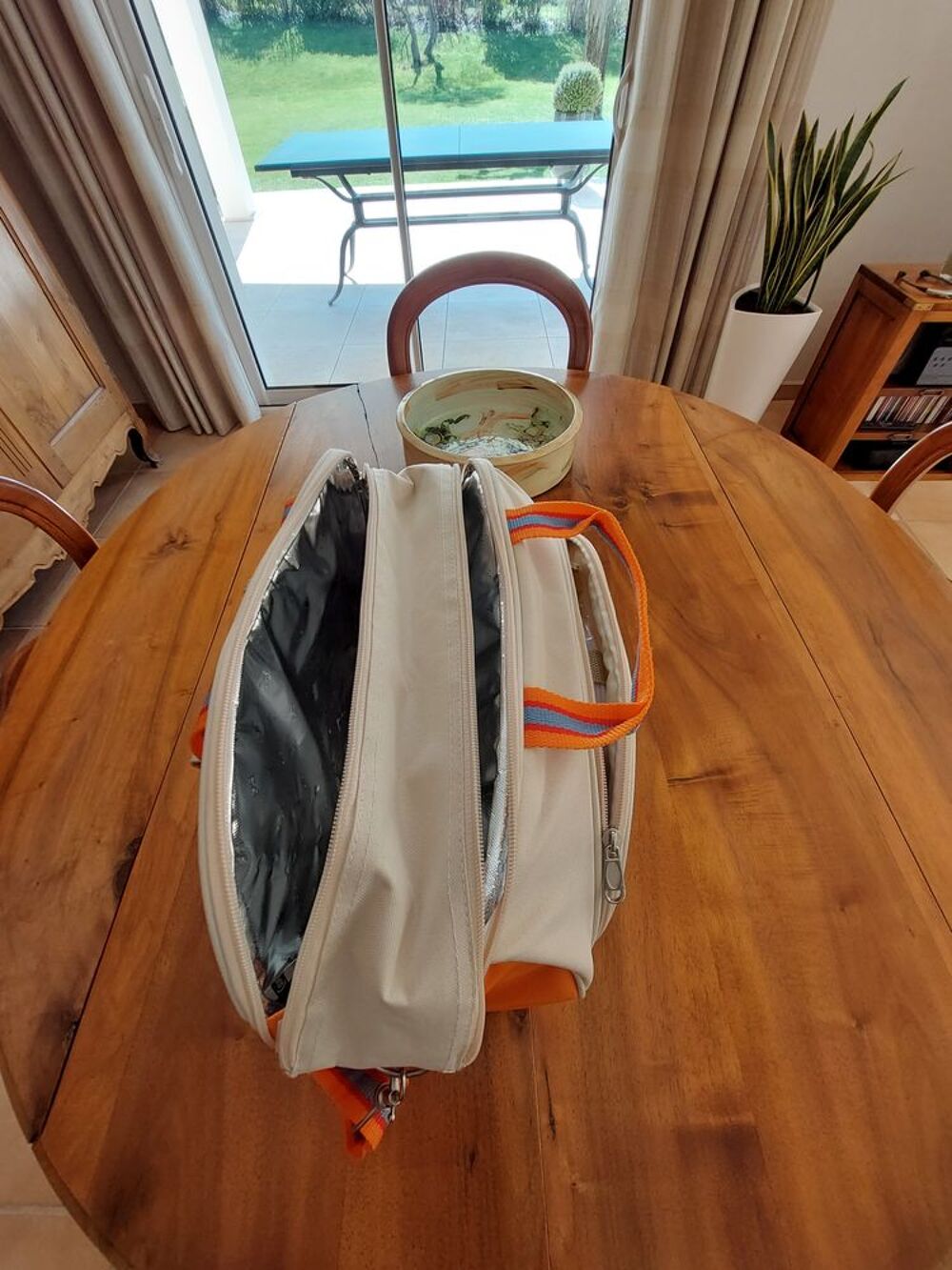 Mallette isotherme pour pique nique.
Cuisine