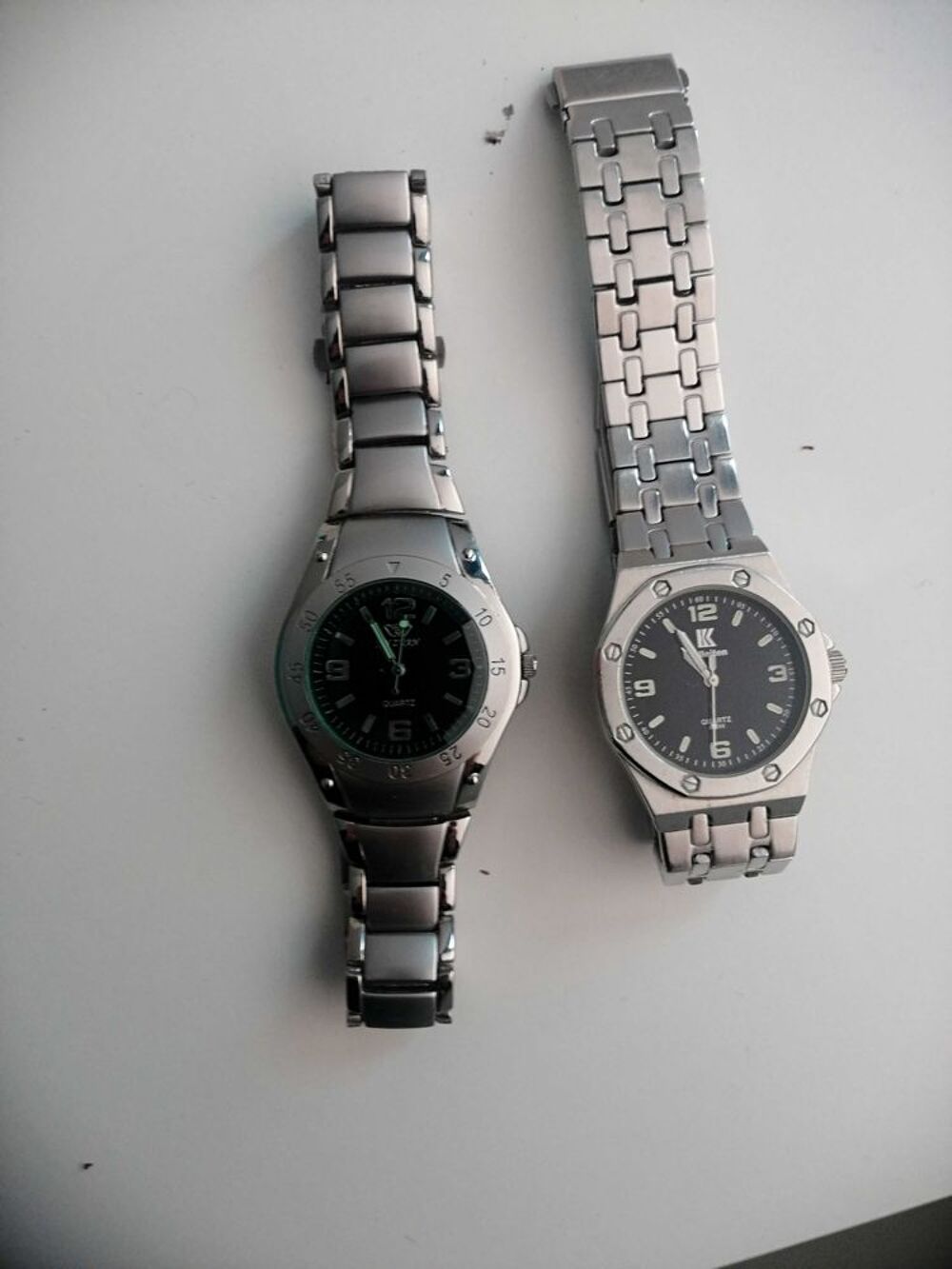 deux Montres en Bijoux et montres