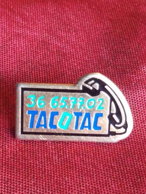 Pin's tacotac 2 Avermes (03)