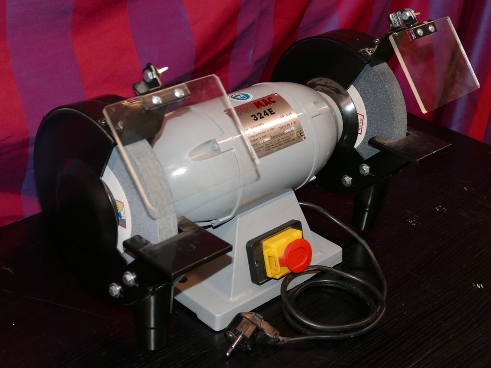 Touret &agrave; meuler PROMAC 324E Bricolage