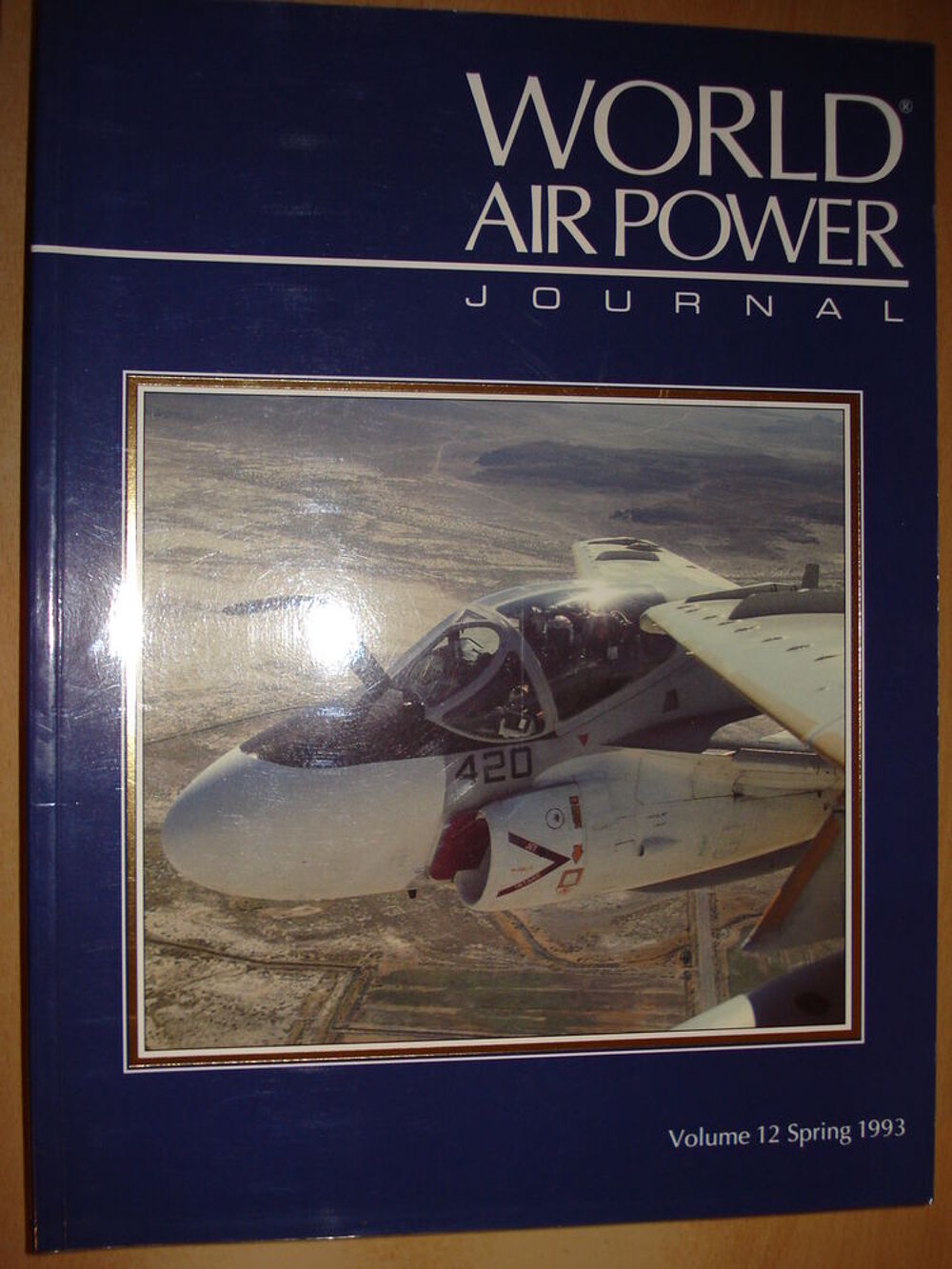 World Air Power Journal - Volume 12. Printemps 1993 Livres et BD