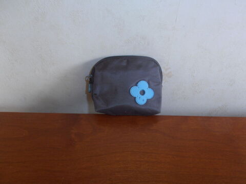 Pochette marron fleur bleue (39) 1 Tours (37)