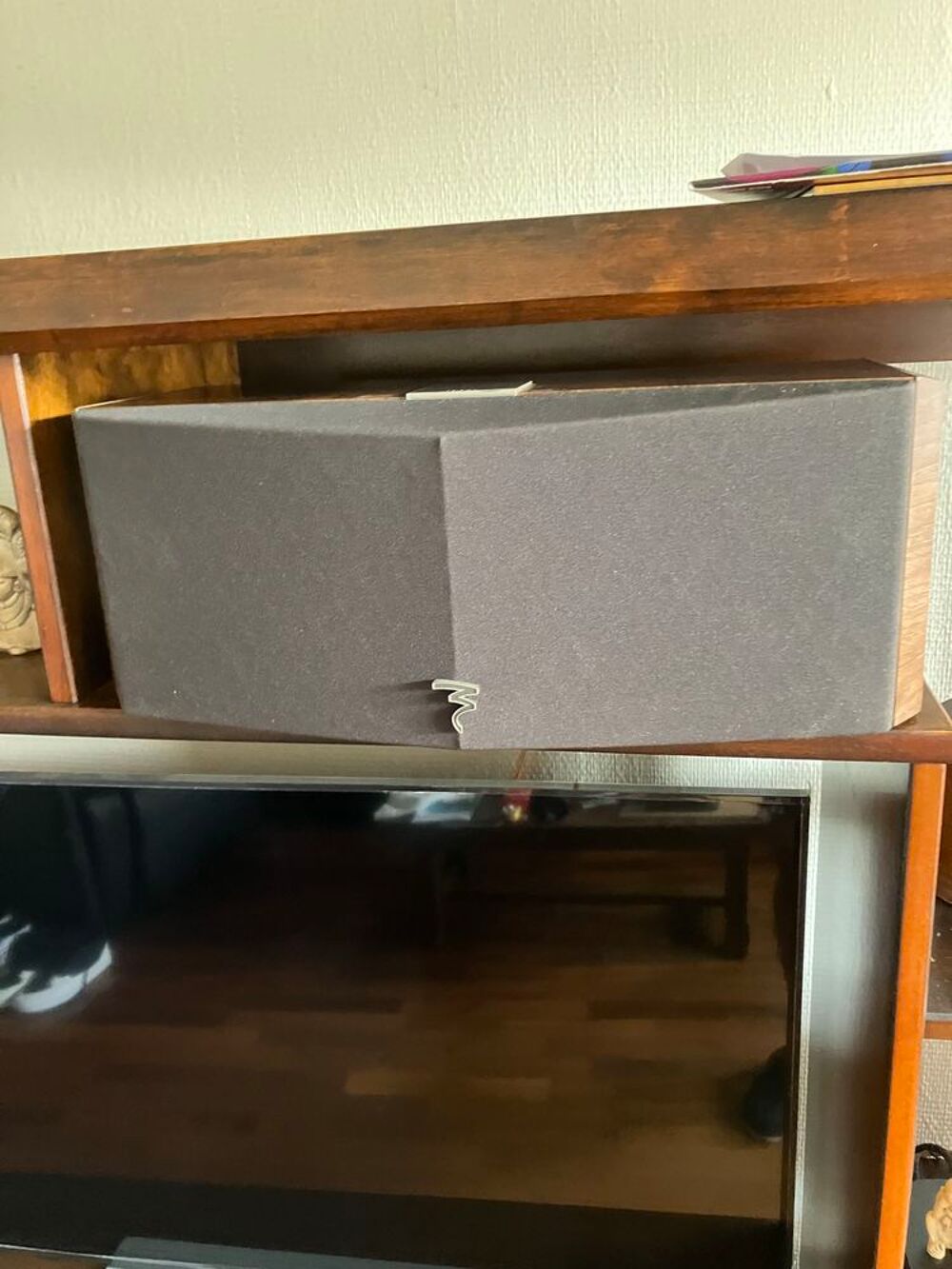 Enceinte centrale Focal. Audio et hifi