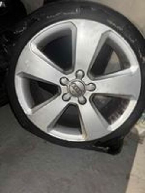 Pneu voiture - roue  occasion 94450 Limeil-Br&eacute;vannes