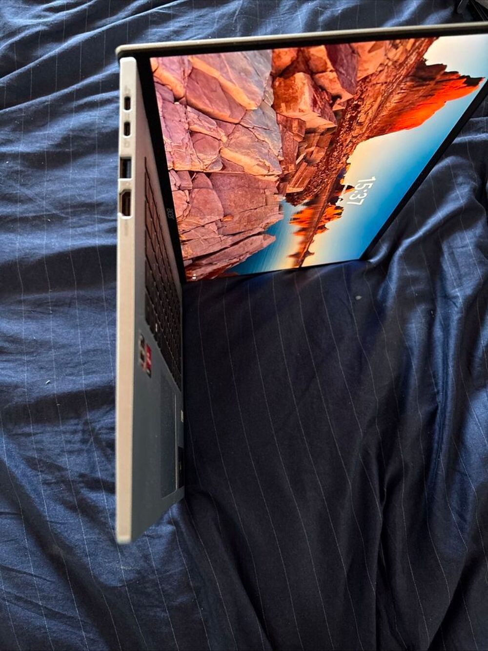 ultra portable acer Swift edge 16 pouces ryzen 5 oled Matériel informatique