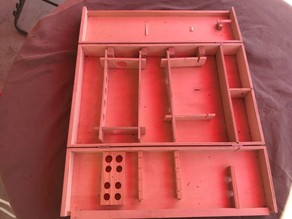 Caisse &agrave; outils en bois blanc Bricolage