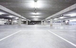  Parking / Garage � louer 12 m�