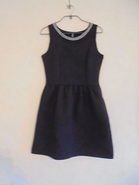 Robe Naf Naf (68) 30 Tours (37)