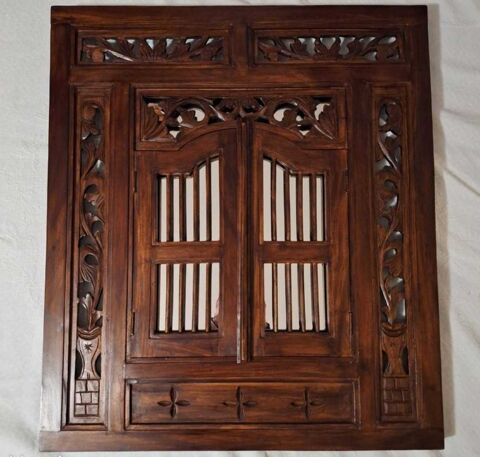 Miroir en noyer massif. 100 Narbonne (11)