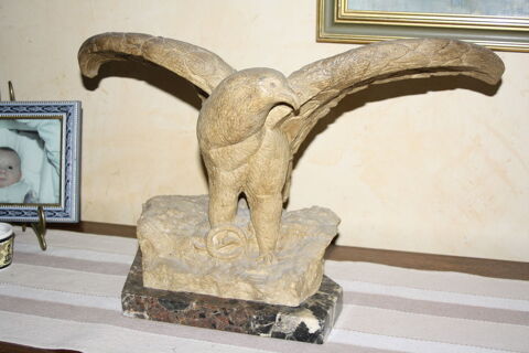 SCULPTURE en pierre 300 Saran (45)