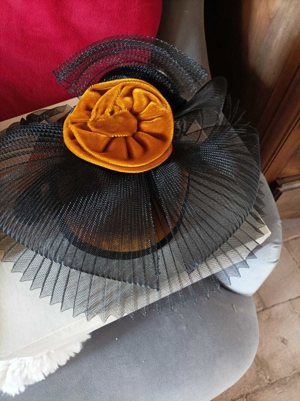 chapeaux d&eacute;guisement mariage uniques originaux vintages Vêtements