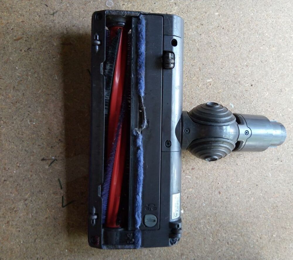 aspirateur Dyson DC62 : pi&egrave;ces d&eacute;tach&eacute;es Electroménager