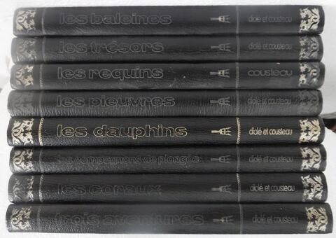 8 livres illustr�s Cousteau en tr�s bon �tat  25 Castries (34)