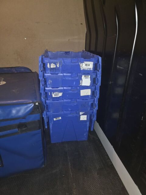 Bacs plastiques logistiques professionnels embo&icirc;tables 30 93140 Bondy