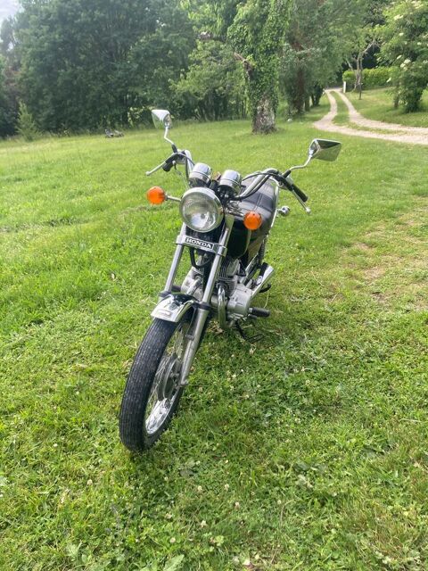 Moto HONDA 1999 occasion Saint-Sauveur 24520