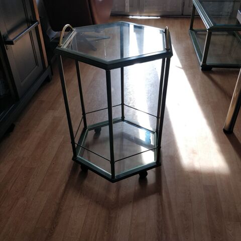 Gu�ridon - De tr�s bonne qualit� 35 Brive-la-Gaillarde (19)