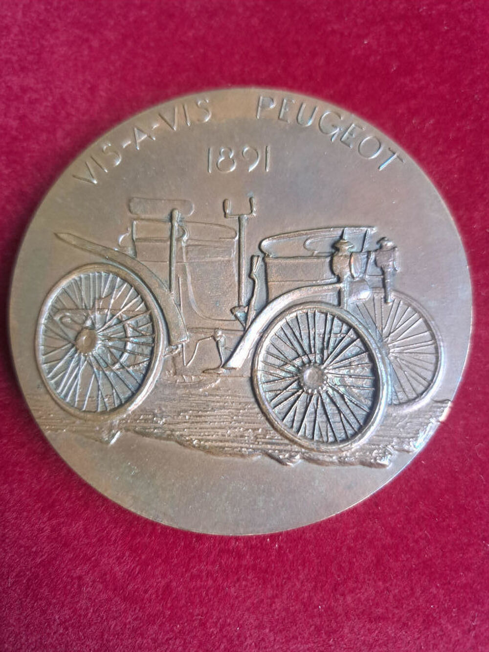 1975 m&eacute;daille Peugeot en bronze par A. Bourroux 