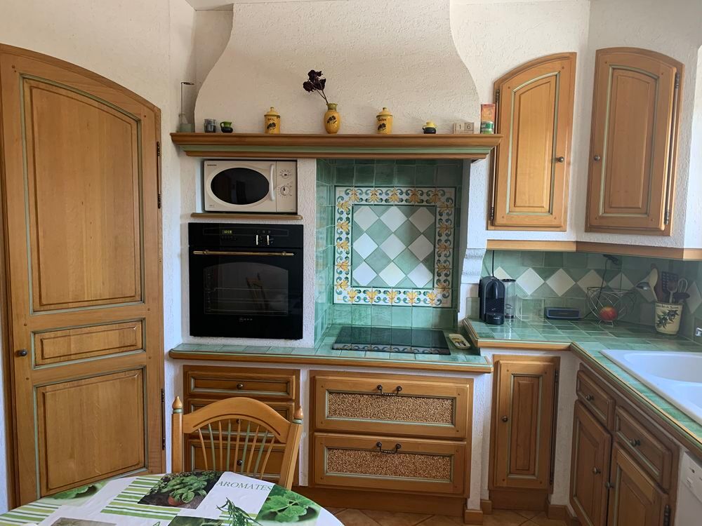 Cuisine ch&ecirc;ne en tr&egrave;s bon &eacute;tat Meubles