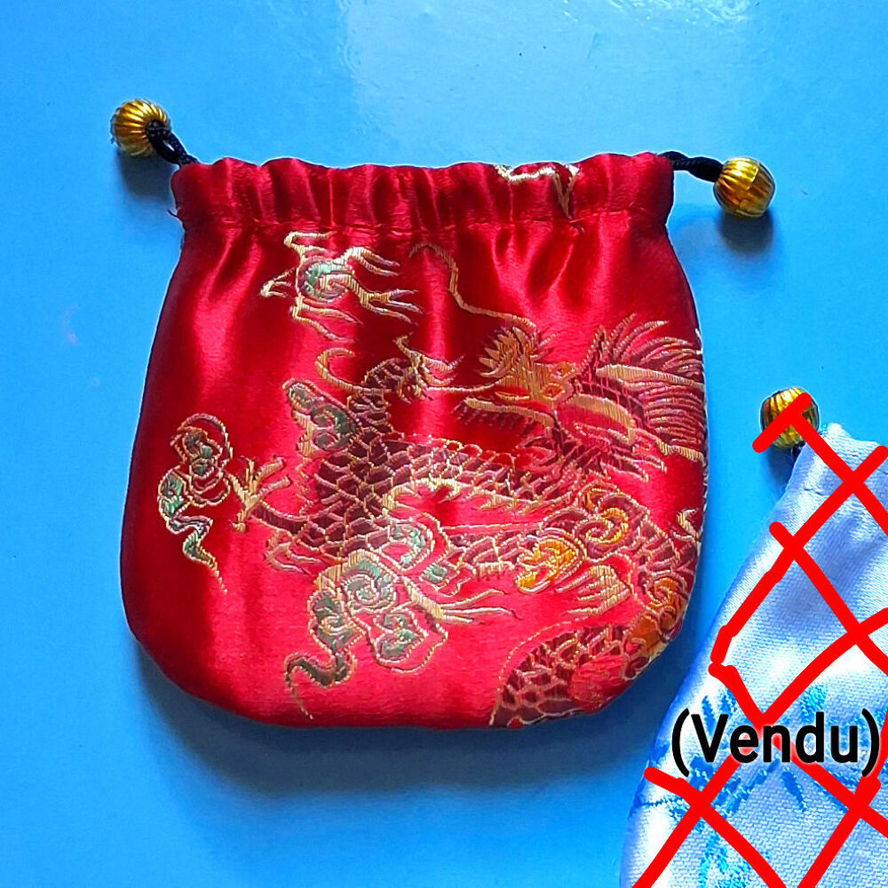 Petite bourse asiatique, satin brod&eacute; Maroquinerie