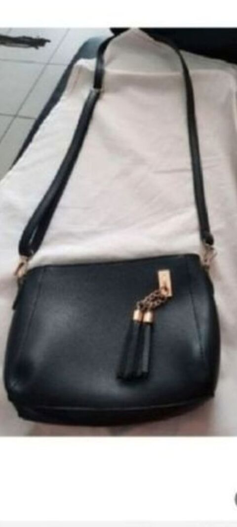 petit sac � main noir 5 Bron (69)