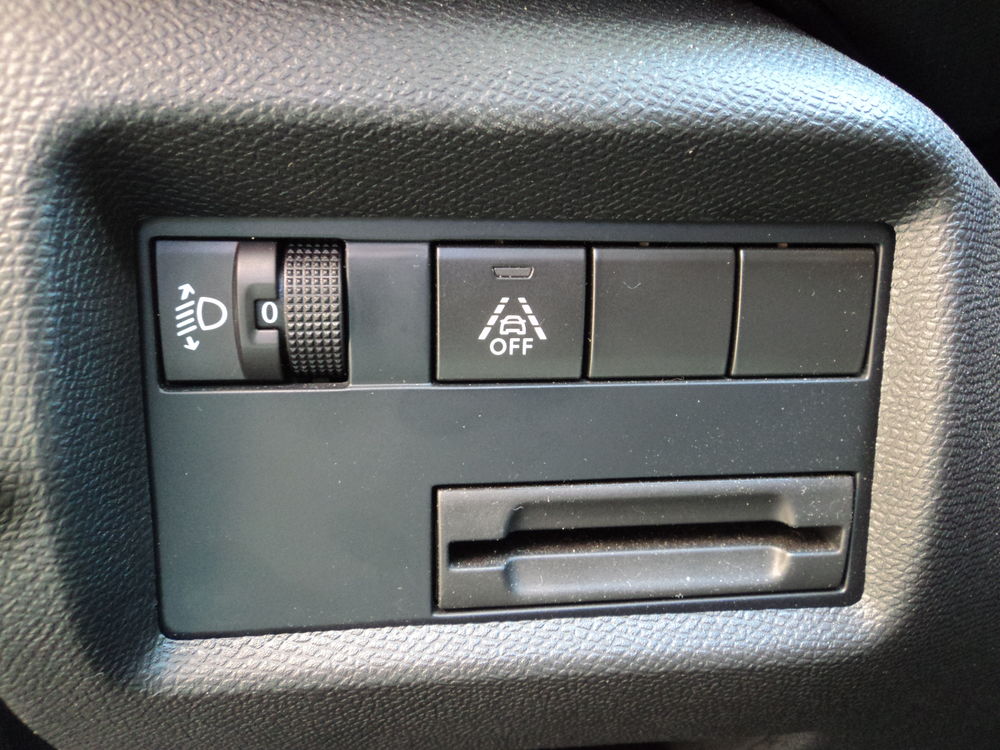 C5 aircross C5 Aircross BlueHDi 130 S&S EAT8 Feel Pack 2023 occasion 78610 Le Perray-en-Yvelines