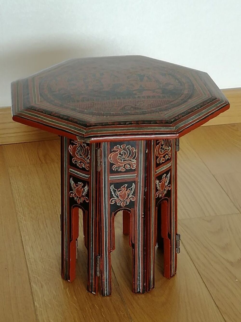Table pour d&eacute;coration int&eacute;rieure Décoration