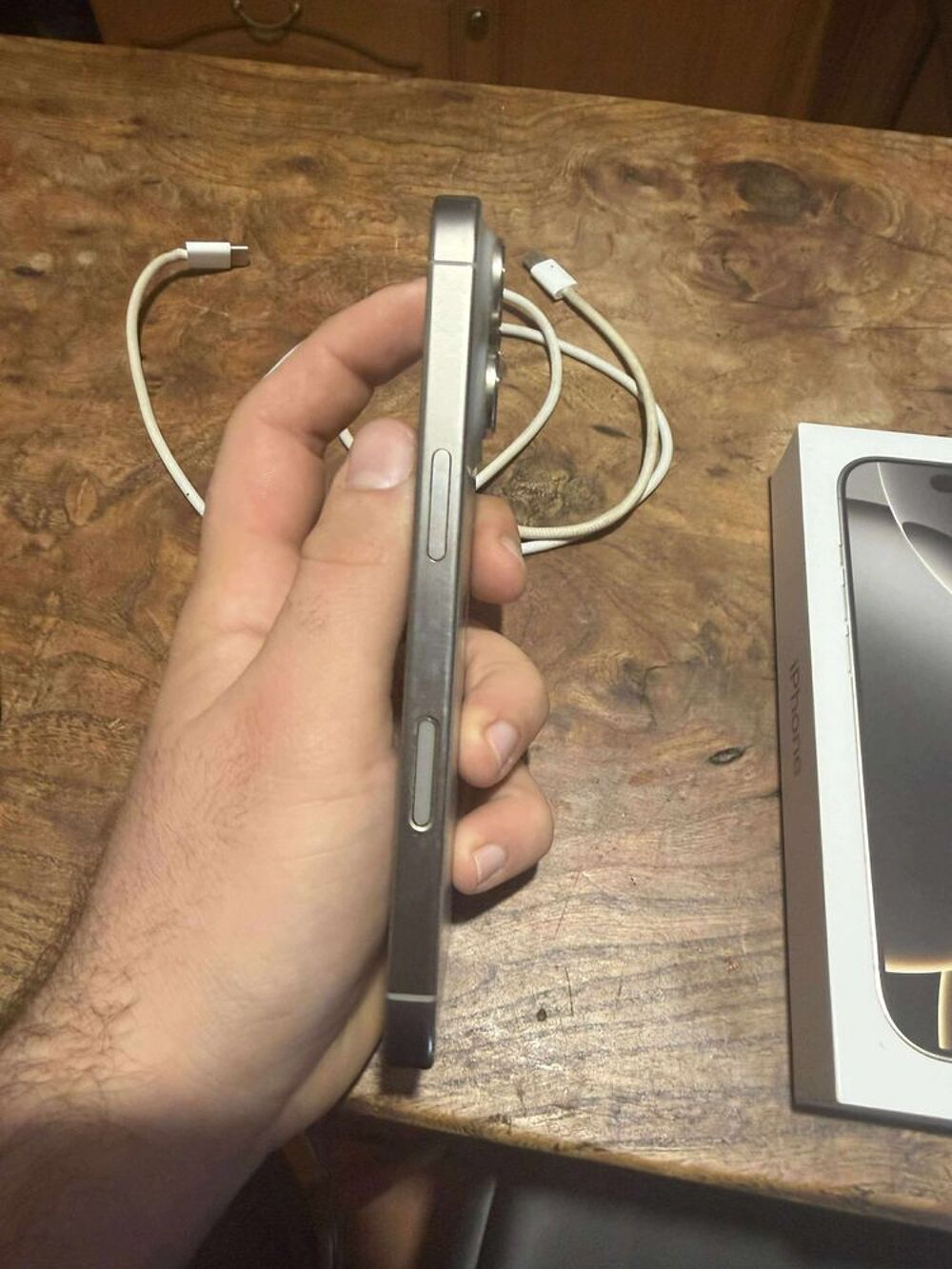 iPhone 16 pro 128go Téléphones et tablettes