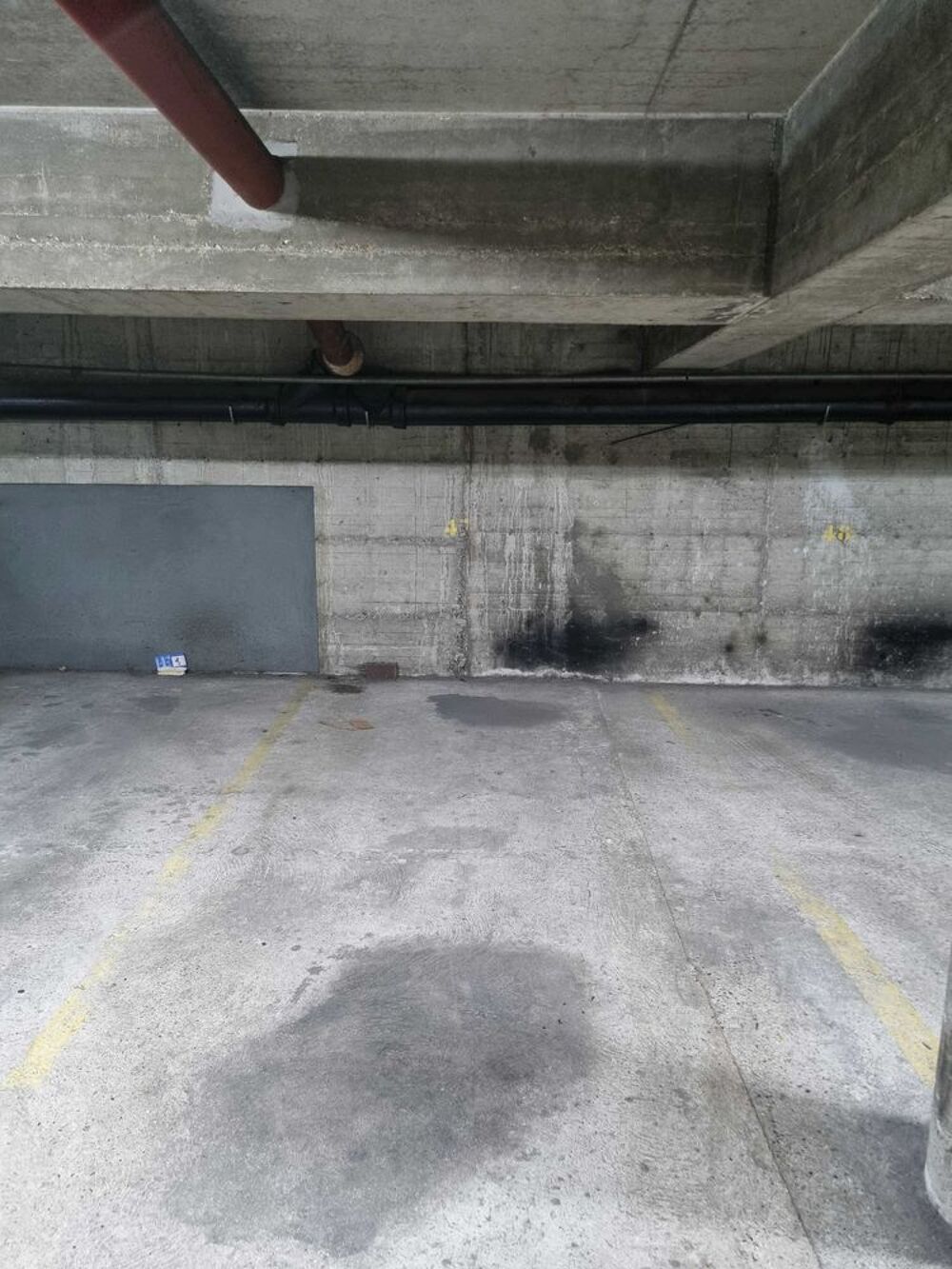 Location Parking/Garage Parking ðŸ˜ - 2min à  pied de la gare - Poissy Poissy